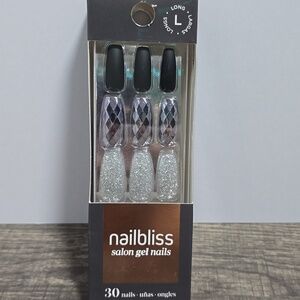 Dashing Diva NailBliss Salon Gel Nails Long Length Brand New Black Matte Silver